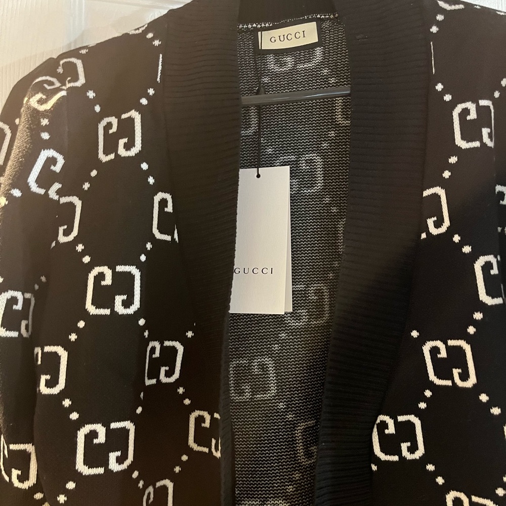 Gucci sweater